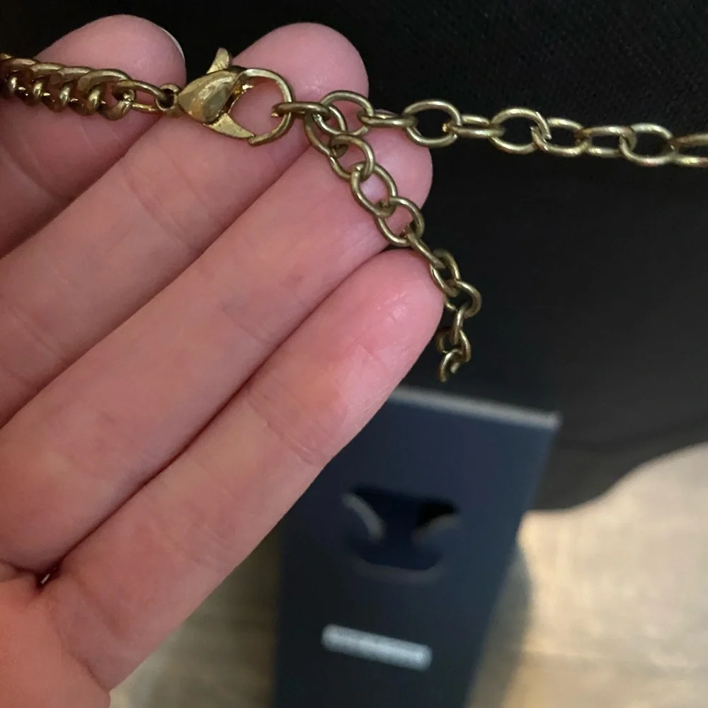 Lot of‎ 2 Necklaces